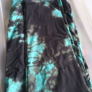 New Soft Black & Teal tye dye leggings